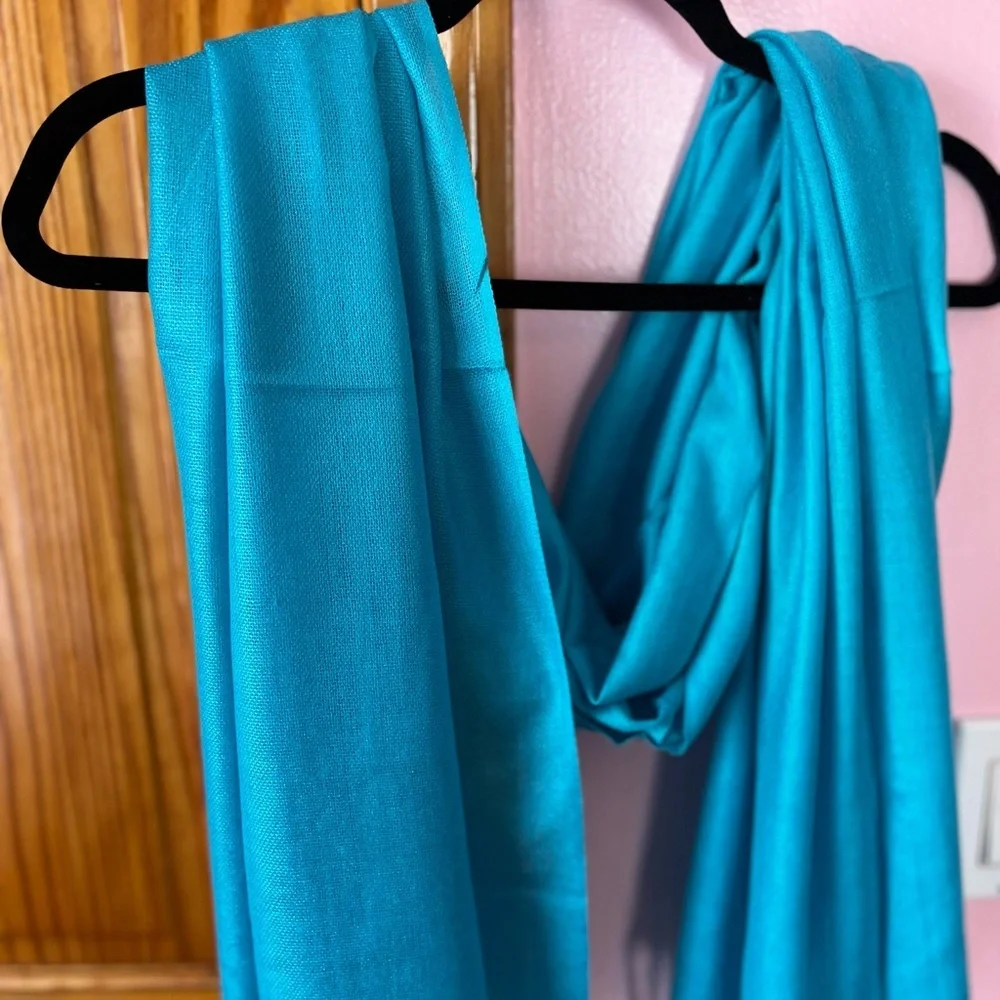 Lucky co teal fringe scarf - Picture 2 of 5